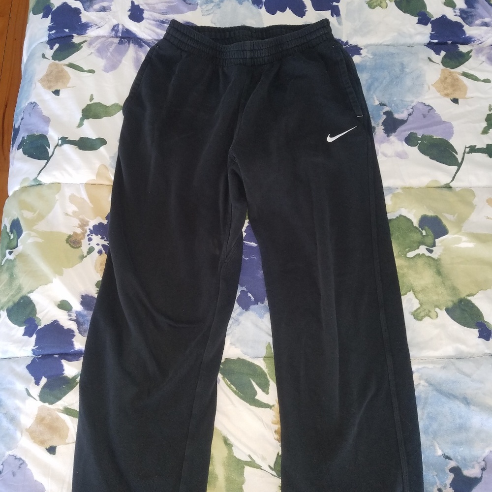 Black Nike Sweatpants